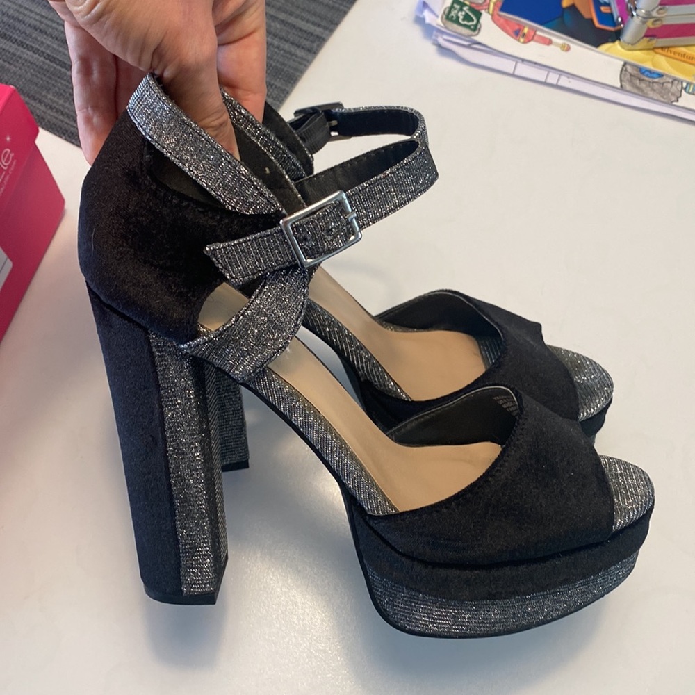 Shoedazzle high heels